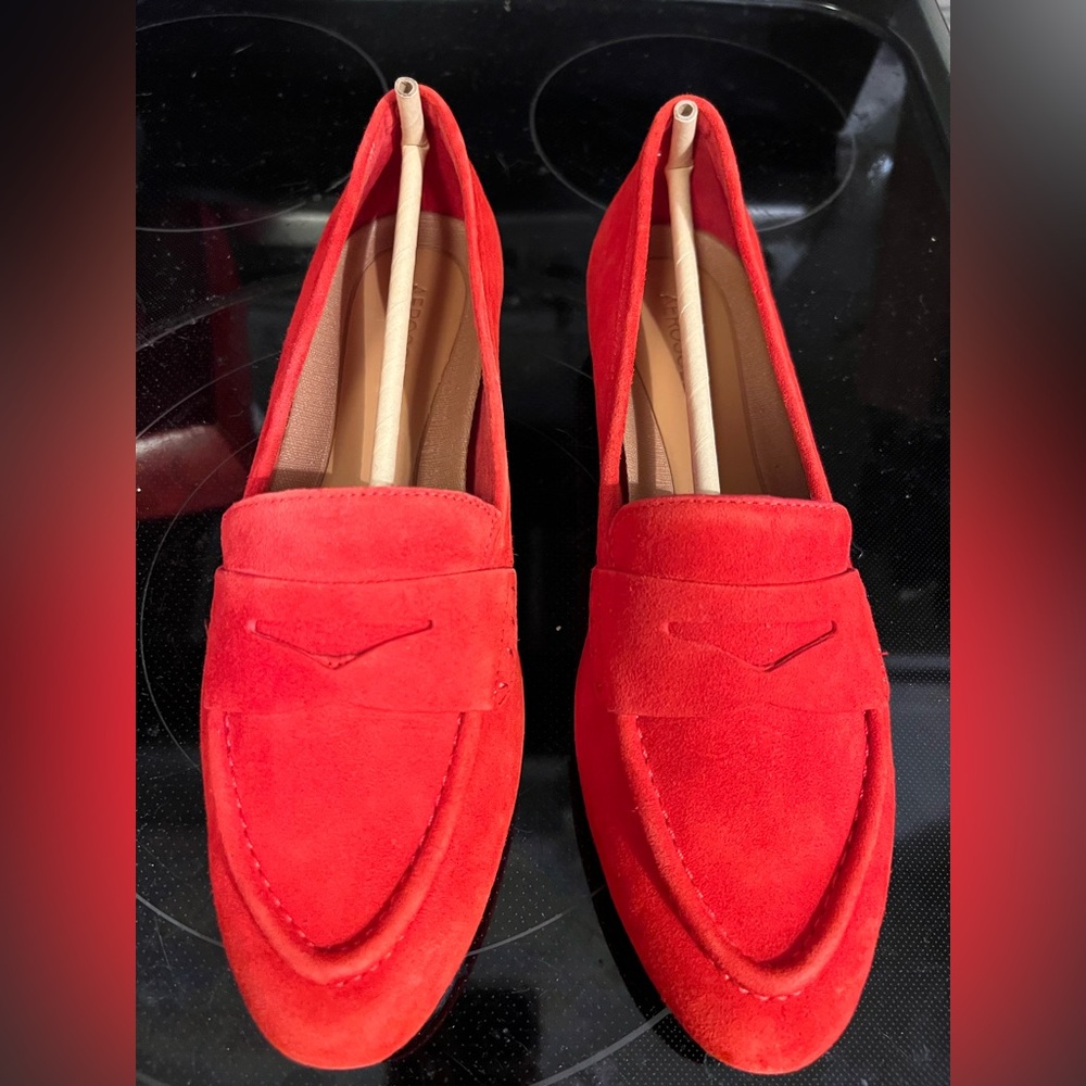 Aerosoles Women’s Red Suede Flats New with Box size 8.5